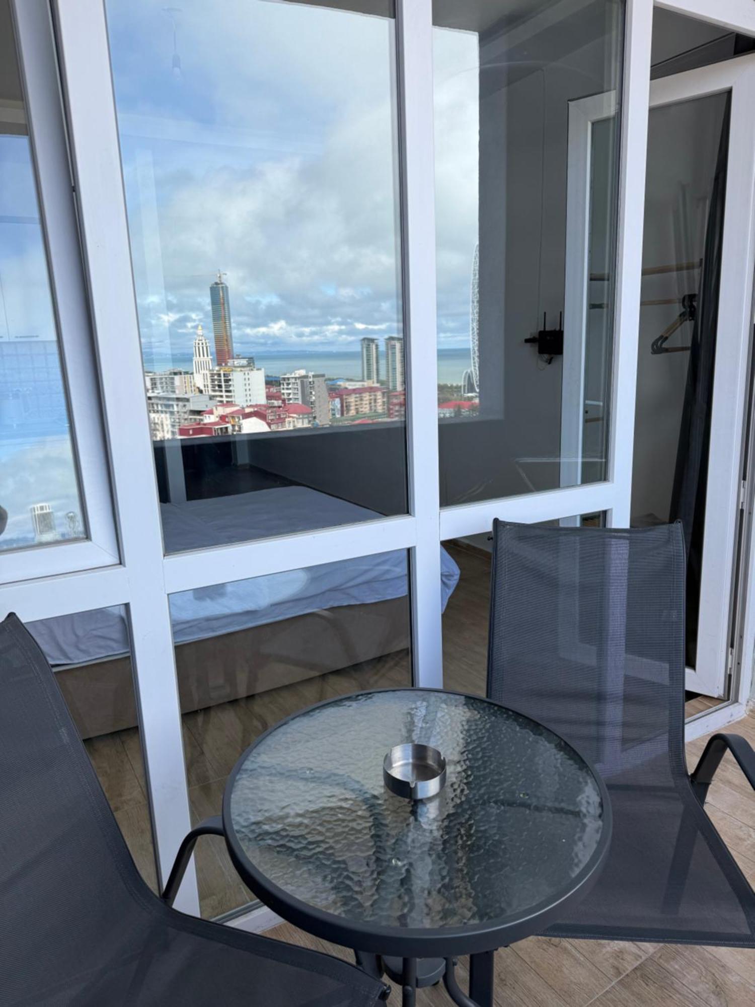 Batumi Flat With Epic Views Lejlighed Eksteriør billede